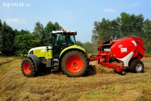 Kmetijski stroj za nakladanje